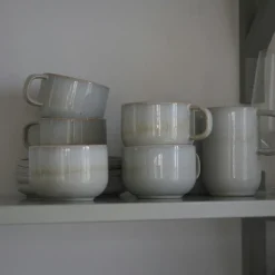 BON Teacup, Ivory