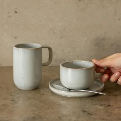 BON Teacup, Ivory