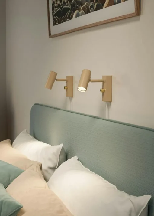Cato Wall Lamp, Matte White / Brass
