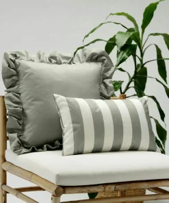 Cushion With Ruffle Outdoor 61x61 cm, Black / White
