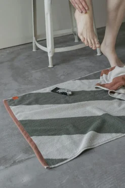 Diagonal Bath Mat 50x80 cm, Mint