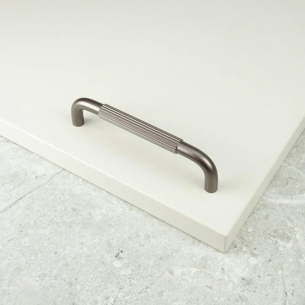 Helix Stripe Handle 160, Brass