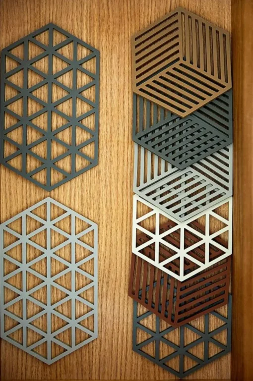 Hexagon Trivet, Desert