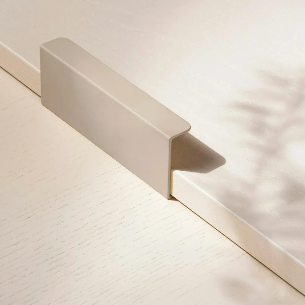 Hide 120 Handle,  Toniton Black