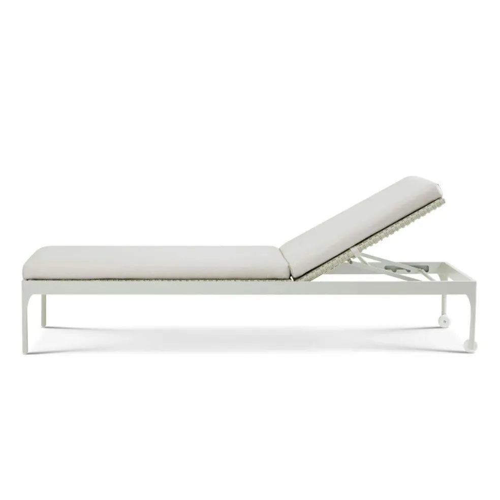 Infinity Sunbed With Cushion, Warm White / White