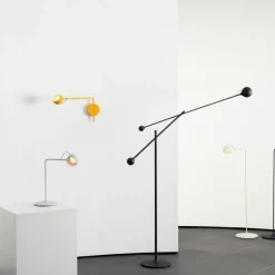 Ixa Floor Lamp, Red