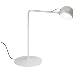 Ixa Table Lamp, Red