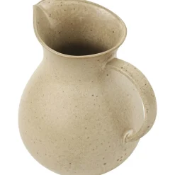 Jenna Jug, Brown