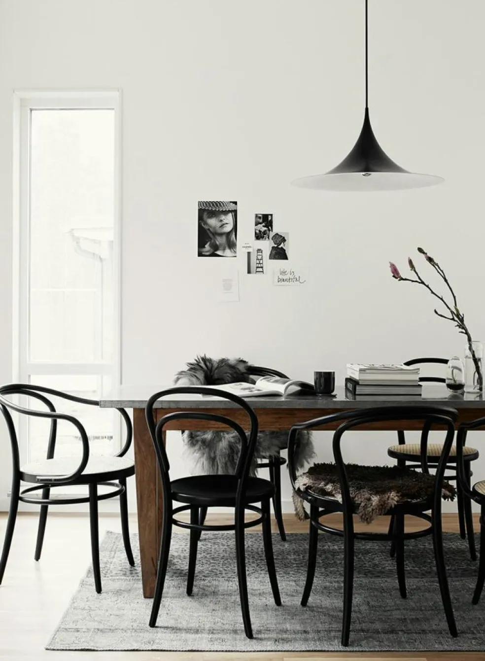 No 14 Chair, Coffee