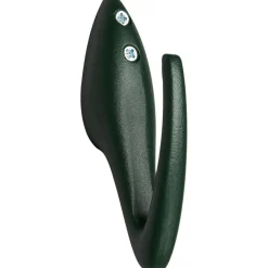 Papa Hook, Black