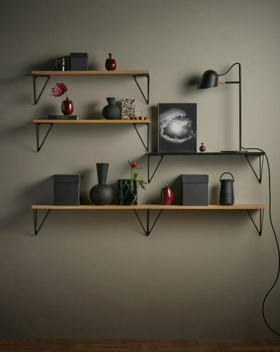 Pythagoras Shelf Large, Black