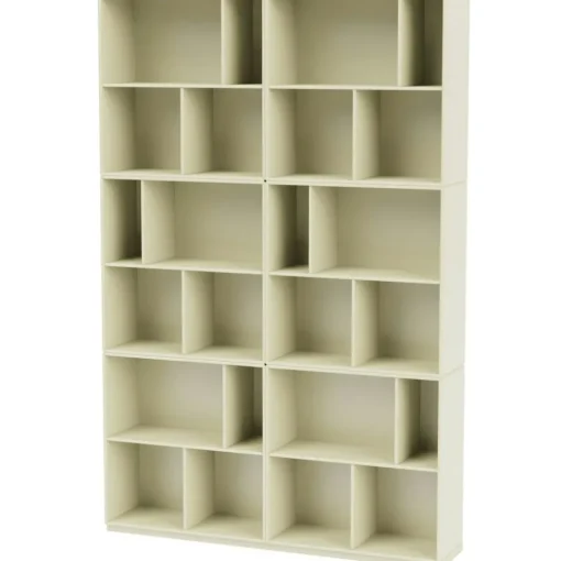 Read Bookcase, Monarch