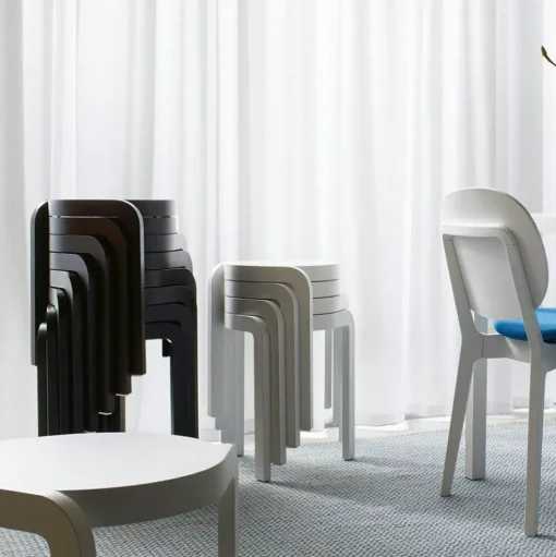 Spin Stool, Nutmeg