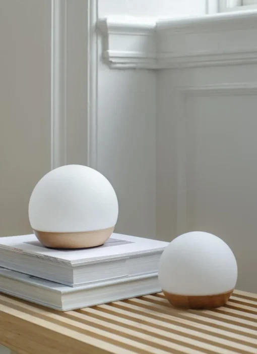 Spring Snowball Portable Table Lamp Ø11 cm, White