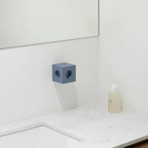 Square 2 Socket Extender With USB-C / Magnet, Oak Green