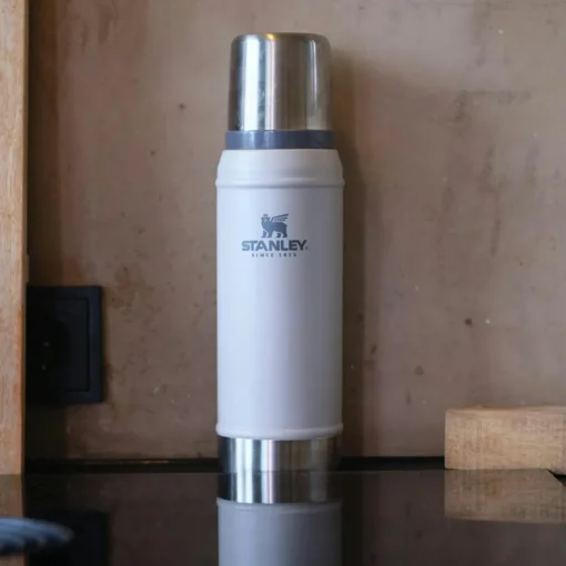 Stanley Legendary Thermos Bottle 0,75 l, Grey