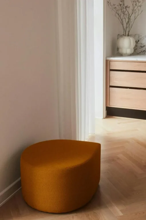 Stilla Pouf, Amber