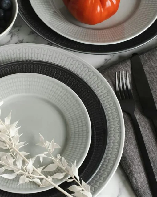 Swedish Grace Plate 21 cm, Ice (Light Blue)