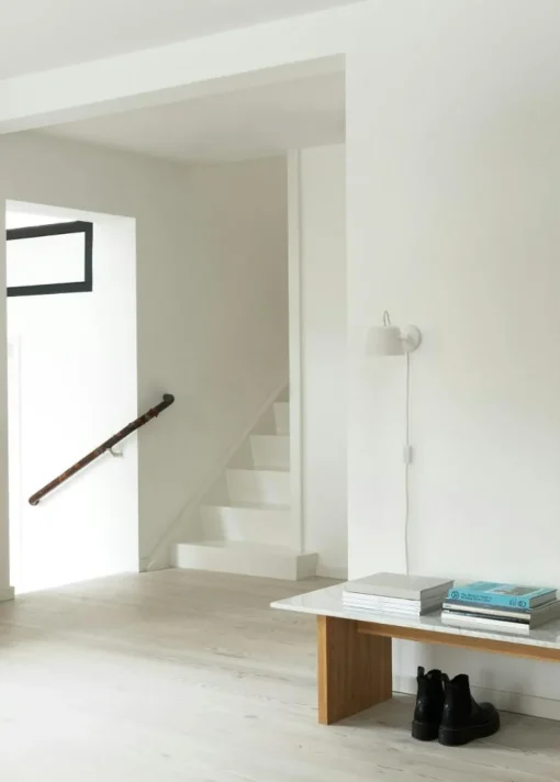 Tub Wall Lamp, White