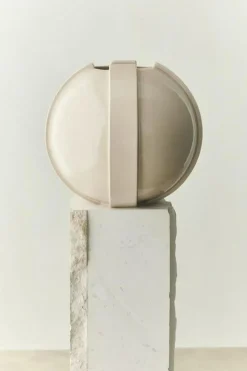 Vase 02, Raw White