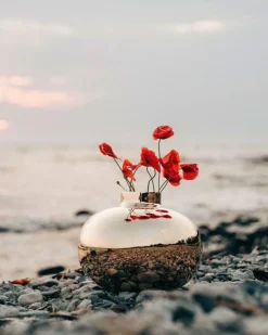 Amico Vase Ø29 cm, Brass