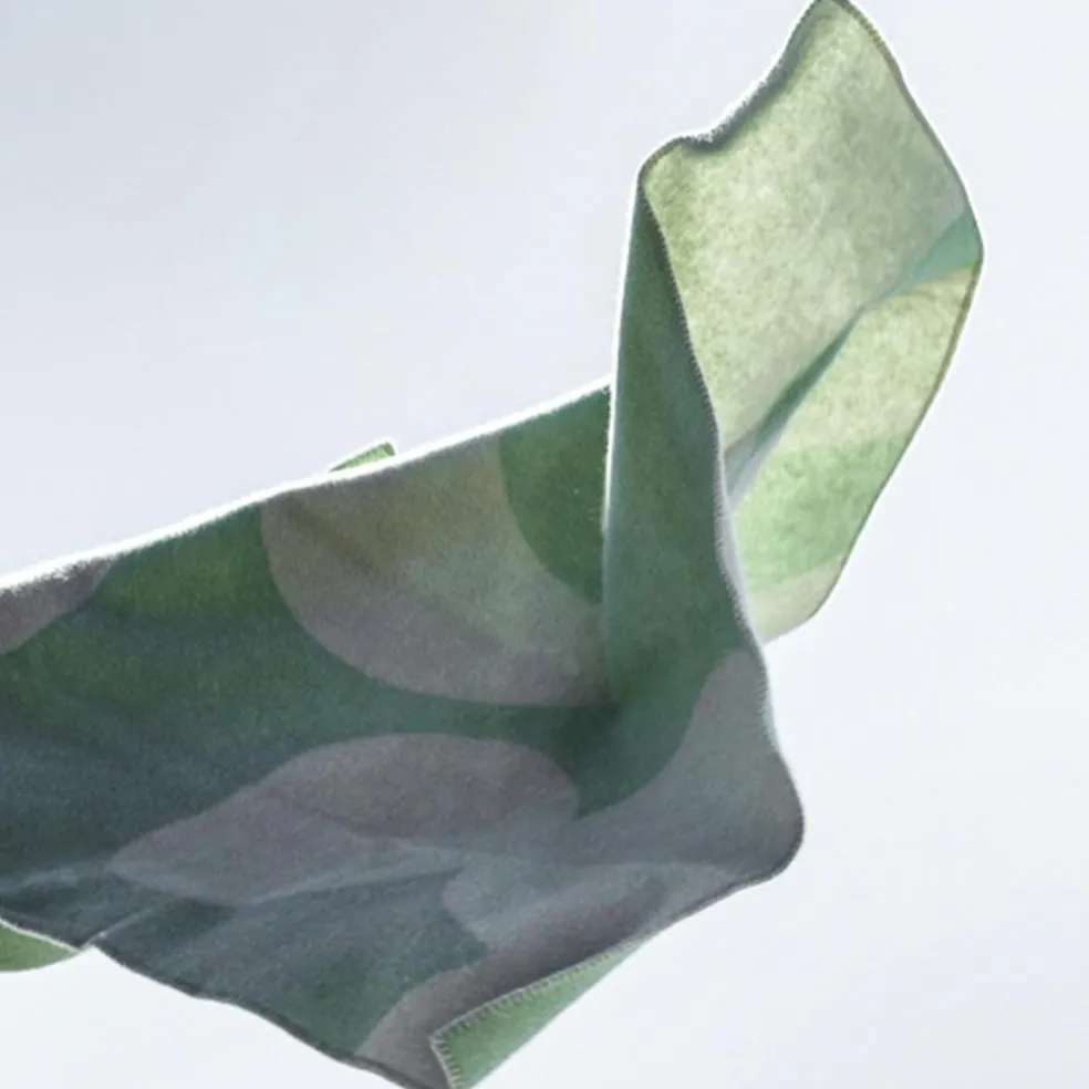 Anemone Throw 130x200 cm, Mint