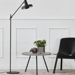 Arigato Floor Lamp Palace, White