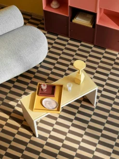 Arrange Tray Medium, Ruby