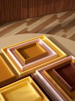 Arrange Tray Medium, Ruby