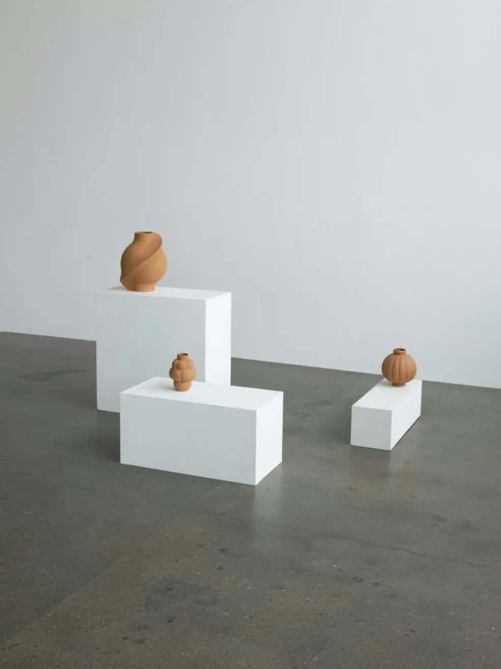 Balloon 01 Vase 25 cm, Sanded Ocker