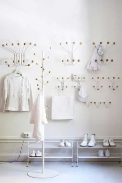 Bill L Hanger, Black