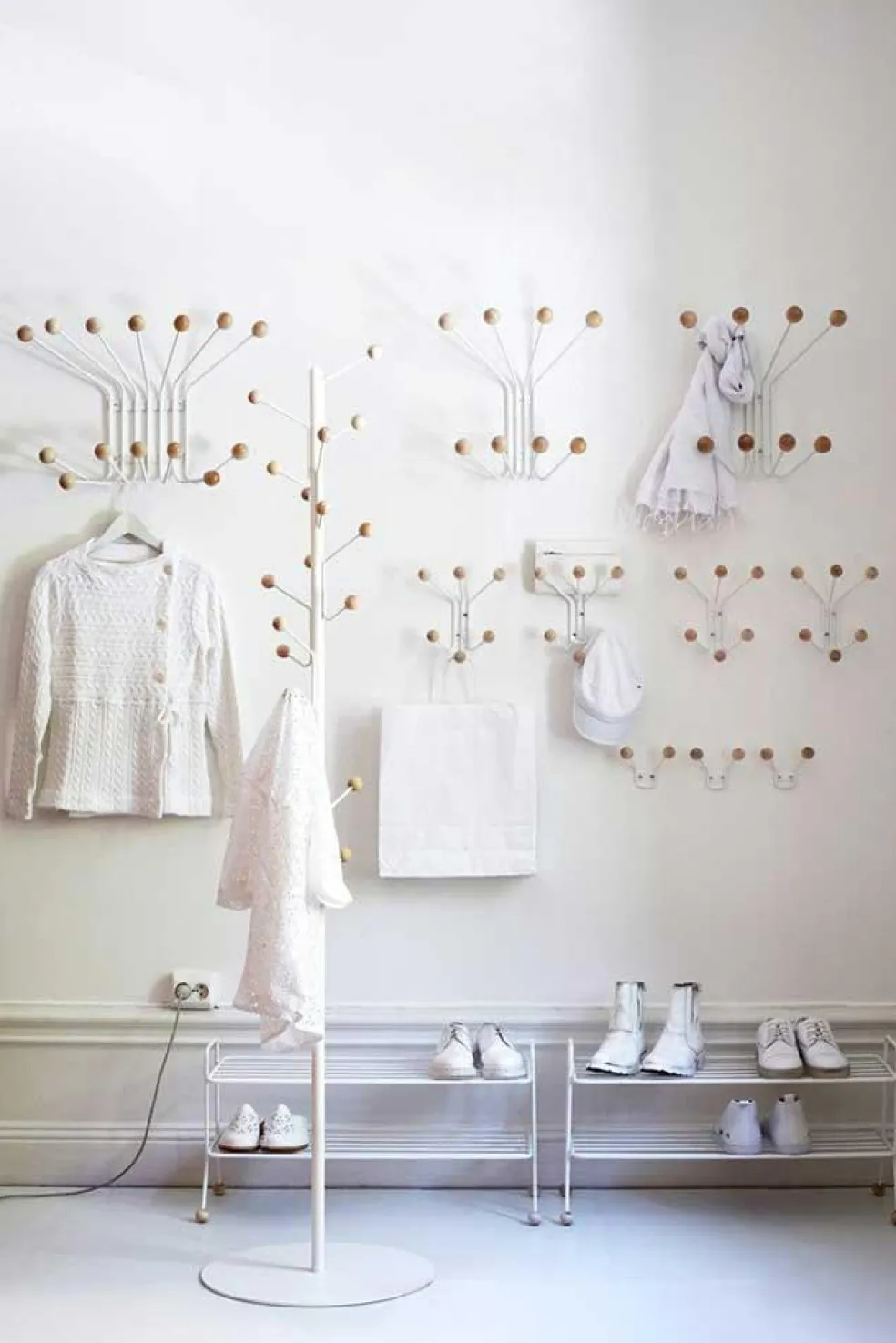 Bill L Hanger, Black