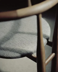 Bukowski Chair, Oak / Rattan