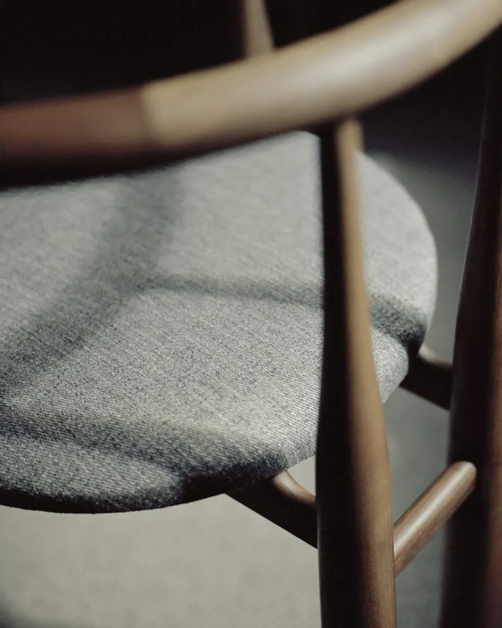 Bukowski Chair, Oak / Rattan