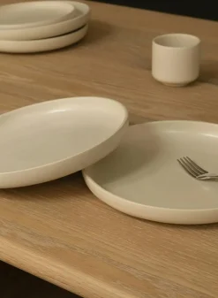 Ceramic Pisu Plate Ø26 cm, Vanilla White
