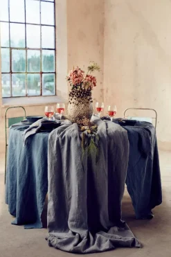 Classic Round Tablecloth Ø200 cm, Natural