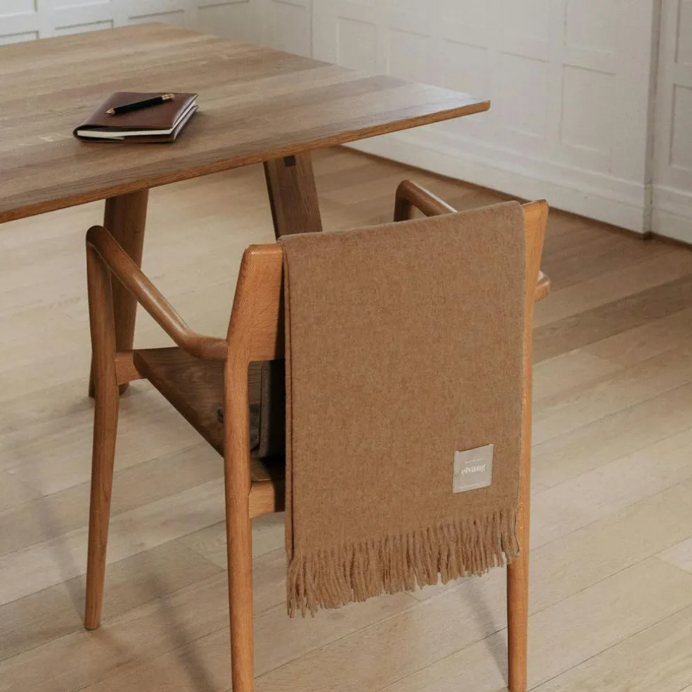 Classic Throw 130x200 cm, Grey