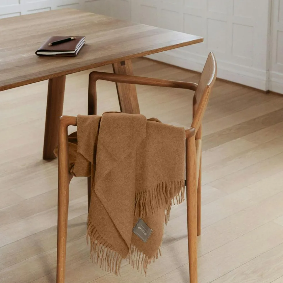 Classic Throw 130x200 cm, Grey