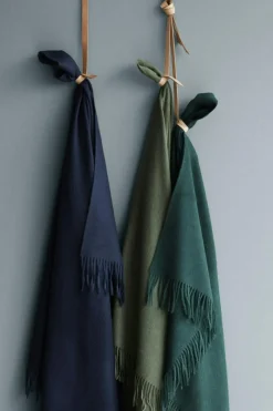 Classic Throw 130x200 cm, Grey