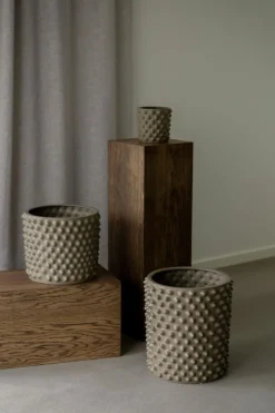 Cloudy Pot Small, Dark Grey