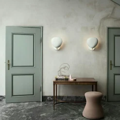 Cobra Wall Lamp Hard Wired, White