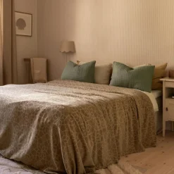 Crinkle Cushion 40x60 cm, Green