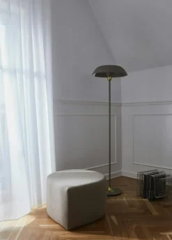 Curva Magazine Rack, Silver