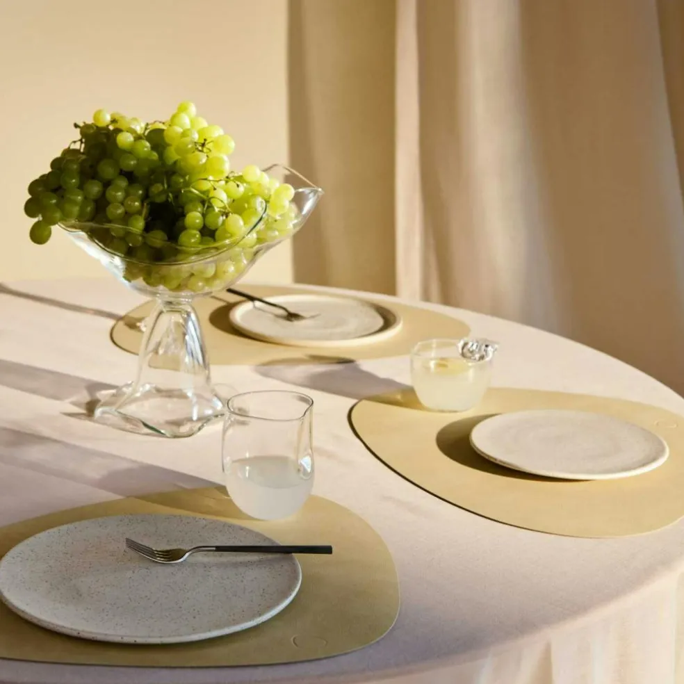 Curve M Table Mat Nupo 31x35 cm, Khaki