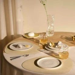 Curve M Table Mat Nupo 31x35 cm, Khaki