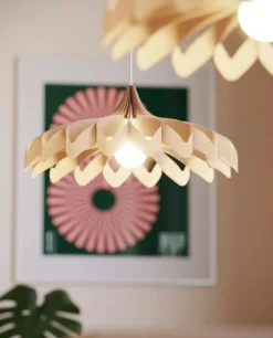 Daisy Pendant Birch 60 cm