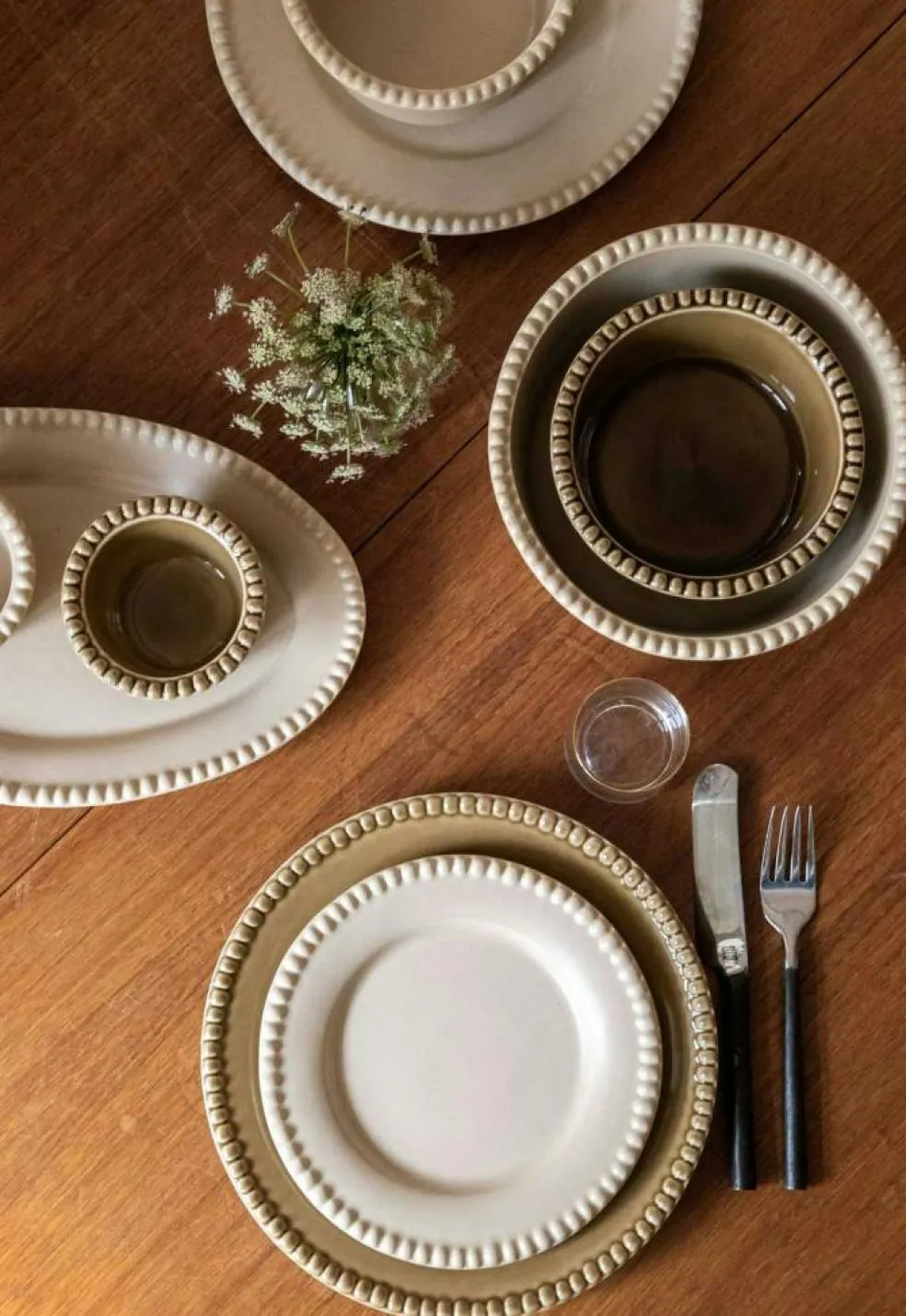 Daria Platter Oval 35 cm, Clean Grey