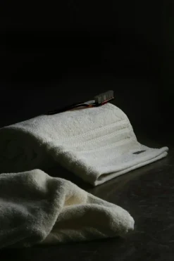 Devon Bath Towel 100x150 cm, Cement