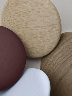 Dots Hook Wood Ø13 cm, Off-white