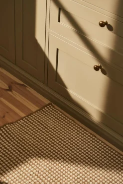 Dotted Wool Rug Natural, 75x150 cm